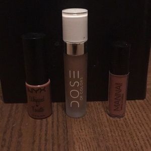 4 lipstick Lip Bundle